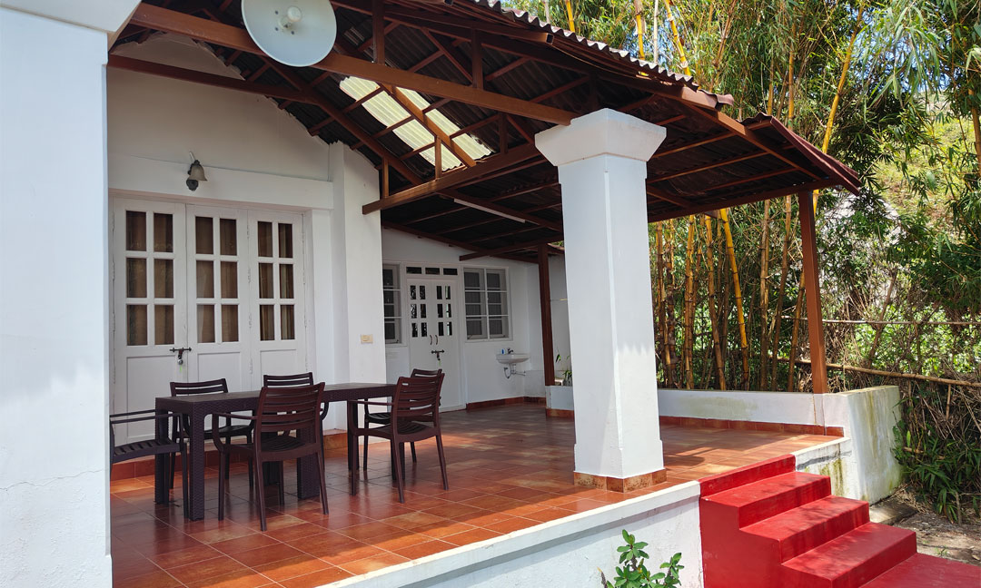 Tipperary Cloud Nine - Exterior View