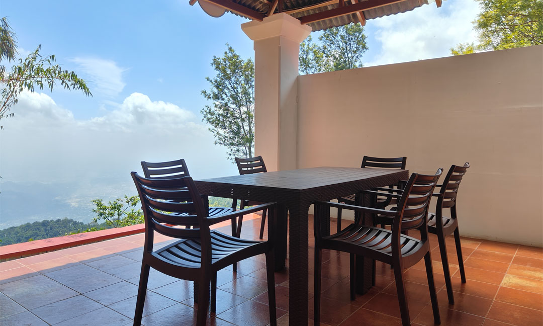 Tipperary Cloud Nine - Sitout Area