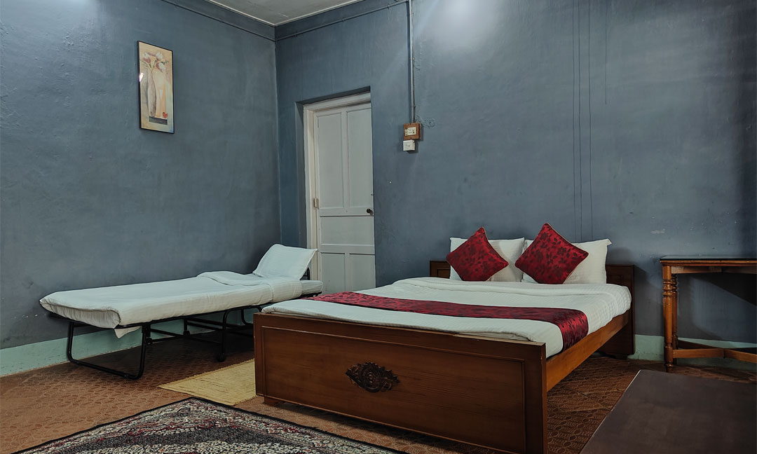 Tipperary Colonial Bungalow - Bedroom - 2