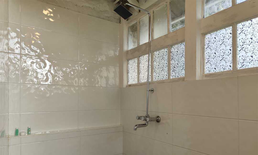 Tipperary Garden Villa - Bathroom - 2