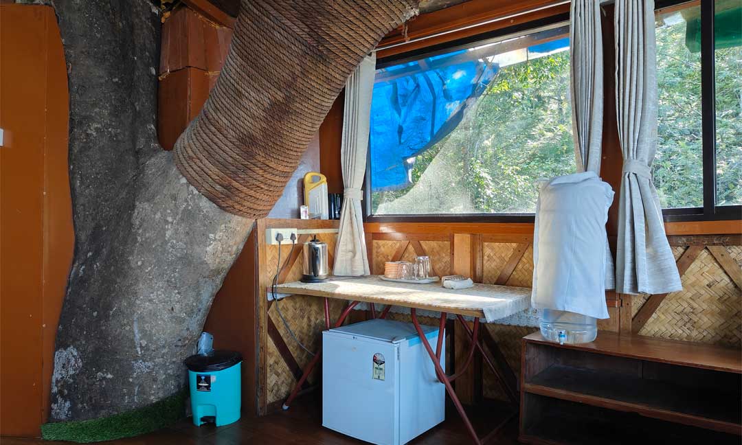 Tipperary Treehouse - Essentials