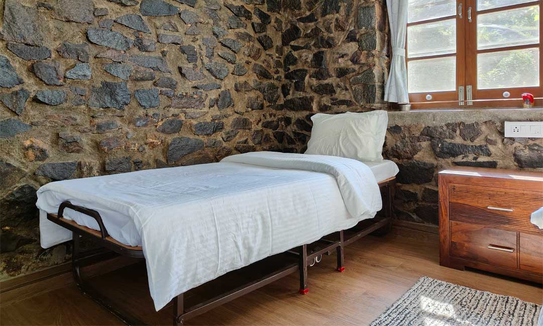 Tipperary Wilderness Cabin - Single Bed