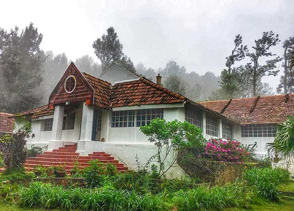 Mist filled Tipperary Colonial Bungalow
